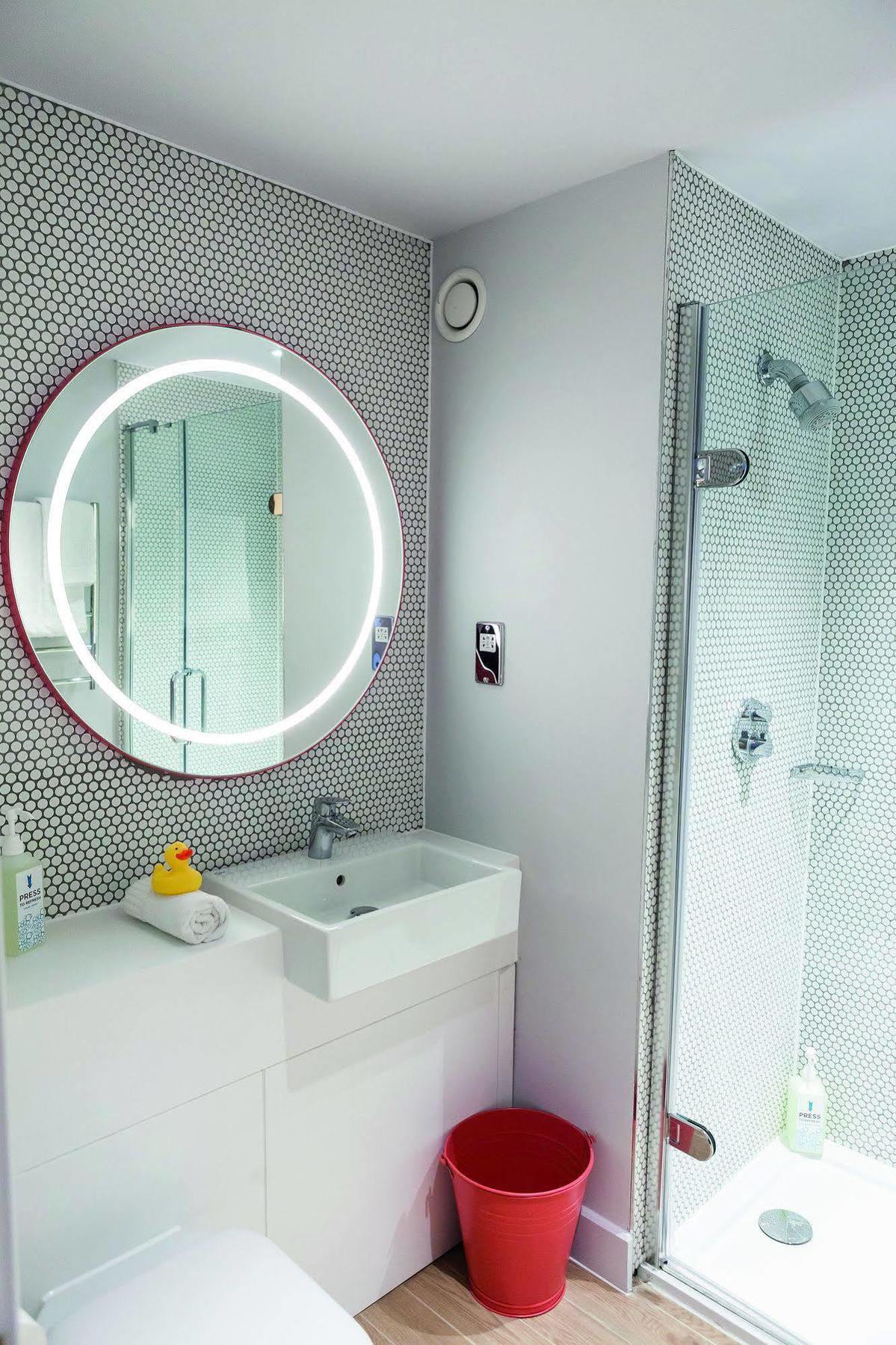 Lodge At Solent Fareham Extérieur photo