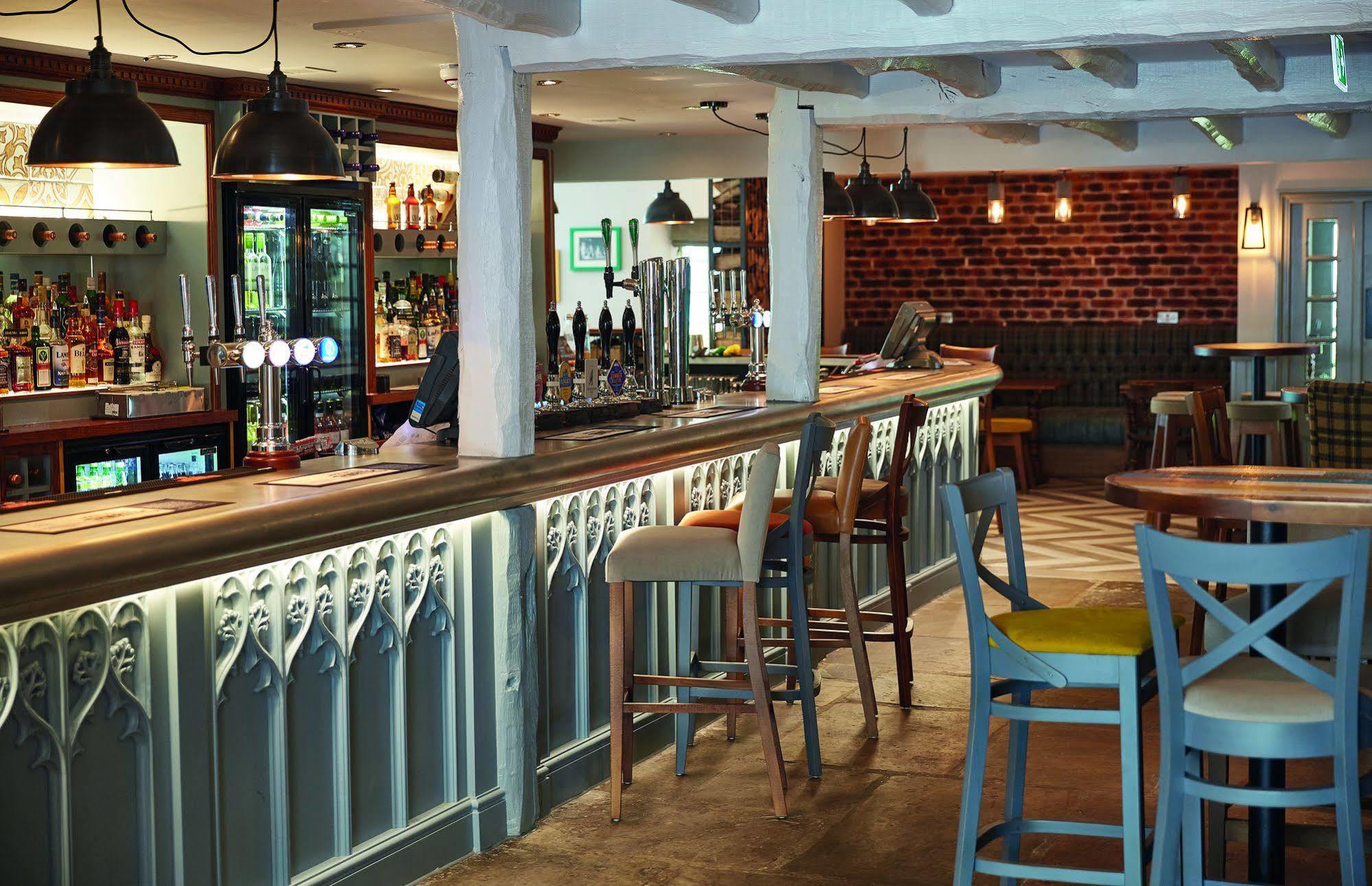 Lodge At Solent Fareham Extérieur photo